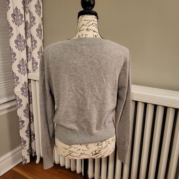 J.Crew 100% Cashmere Grey Cropped V-Neck Cardigan, Quiet Luxury, Old Money, Sz M - Picture 4 of 11
